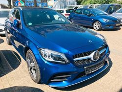 Blau Gebraucht 2020 Mercedes C300e AMG line Kombi | 22.450 € (Etwas zu teuer)