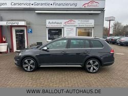 Grau Gebraucht 2020 VW Golf VII Kombi | 16.950 € (Guter Preis)