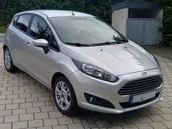 Silber Gebraucht 2014 Ford Fiesta SYNC Edition Kleinwagen | 6.900 € (Guter Preis)