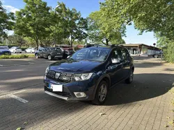 Blau Gebraucht 2017 Dacia Sandero Stepway Kleinwagen | 6.900 € (Fairer Preis)