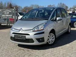 Grau Gebraucht 2010 Citroën C4 Picasso Tendance Van / Kleinbus | 3.990 € (Fairer Preis)