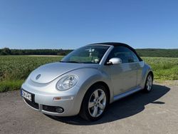 Silber Gebraucht 2005 VW Beetle Cabrio | 7.500 € (Teuer)