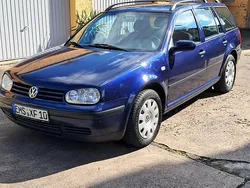 Blau Gebraucht 2002 VW Golf IV Kombi | 2.250 € (Fairer Preis)