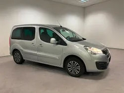 Grau Gebraucht 2018 Peugeot Partner Tepee Van / Kleinbus | 6.900 € (Guter Preis)