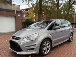 Grau Gebraucht 2014 Ford S-MAX S Van / Kleinbus | 7.200 € (Fairer Preis)