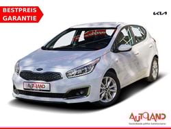 Weiß Gebraucht 2018 Kia Ceed Edition 7 Limousine | 13.990 € (Teuer)