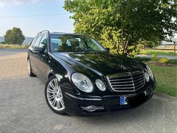Schwarz Gebraucht 2007 Mercedes 280 Avantgarde Kombi | 7.500 €