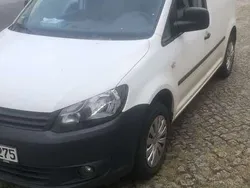 Weiß Gebraucht 2011 VW Caddy Van / Kleinbus | 6.800 € (Etwas zu teuer)