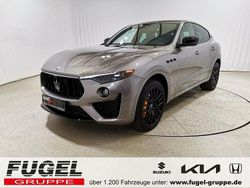 Grigio metallic Gebraucht 2020 Maserati Levante SUV | 61.999 € (Fairer Preis)
