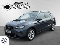 Grau Gebraucht 2024 Seat Arona FR SUV | 20.590 € (Fairer Preis)