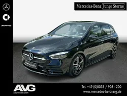 Unilack nachtschwarz Gebraucht 2024 Mercedes B180 AMG Van / Kleinbus | 36.800 € (Teuer)