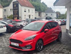 Rot Gebraucht 2019 Ford Fiesta ST Kleinwagen | 16.300 € (Fairer Preis)