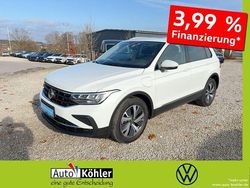 Pure white / anthrazit Gebraucht 2021 VW Tiguan Life SUV | 26.310 € (Fairer Preis)