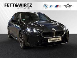 Saphirschwarz metallic Gebraucht 2024 BMW M135 Efficient Dynamics Kleinwagen | 37.990 € (Guter Preis)