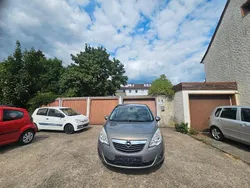 Braun Gebraucht 2013 Opel Meriva Active Van / Kleinbus | 7.480 € (Fairer Preis)