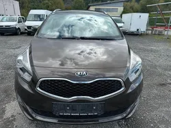 Braun Gebraucht 2015 Kia Carens Van / Kleinbus | 6.500 € (Superpreis)