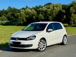Weiß Gebraucht 2009 VW Golf VI Highline Limousine | 6.400 € (Etwas zu teuer)