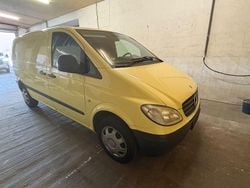 Gelb Gebraucht 2008 Mercedes Vito Van / Kleinbus | 4.700 € (Fairer Preis)