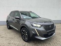 Grau Gebraucht 2021 Peugeot 2008 Allure SUV | 15.900 € (Guter Preis)