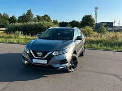 Grau Gebraucht 2017 Nissan Qashqai N-Connecta SUV | 12.900 € (Fairer Preis)