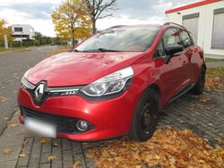 Rot Gebraucht 2014 Renault Clio GrandTour Dynamique Kombi | 7.699 € (Fairer Preis)