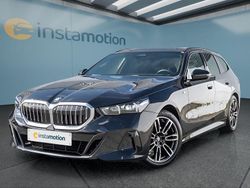 Schwarz Gebraucht 2024 BMW 520 Kombi | 49.949 € (Guter Preis)
