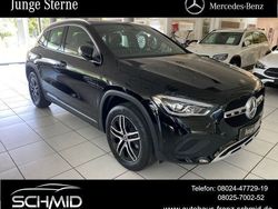 Kosmosschwarz Gebraucht 2023 Mercedes GLA200 Business SUV | 38.350 € (Guter Preis)