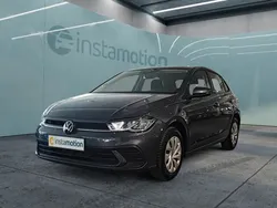 Grau Gebraucht 2024 VW Polo Life Limousine | 21.580 € (Etwas zu teuer)