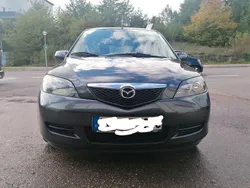 Grau Gebraucht 2006 Mazda 2 Limousine | 1.900 € (Guter Preis)