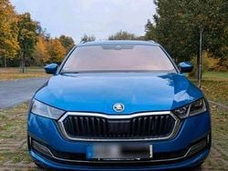 Blau Gebraucht 2020 Skoda Octavia First Edition Kombi | 18.900 € (Guter Preis)