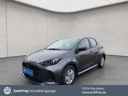 Lead gray Neu 2025 Mazda 2 Center-Line Limousine | 25.850 € (Teuer)