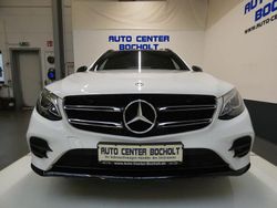 Weiß Gebraucht 2017 Mercedes GLC250 AMG line SUV | 24.900 € (Fairer Preis)