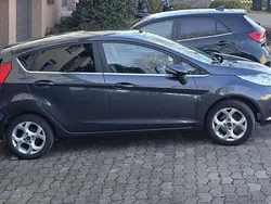 Grau Gebraucht 2008 Ford Fiesta Titanium Kleinwagen | 4.490 € (Teuer)