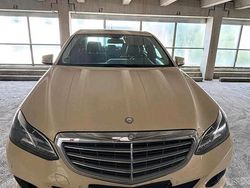 Gelb Gebraucht 2014 Mercedes E200 Limousine | 6.500 € (Fairer Preis)