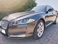 Grau Gebraucht 2014 Jaguar XF Sportbrake S Kombi | 8.990 € (Fairer Preis)