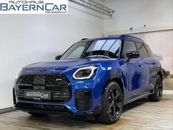 Blazing blue Gebraucht 2025 Mini John Cooper Works Kleinwagen | 38.989 € (Etwas zu teuer)
