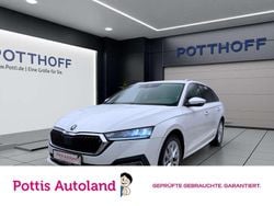 Weiss Gebraucht 2021 Skoda Octavia First Edition Kombi | 19.337 € (Guter Preis)