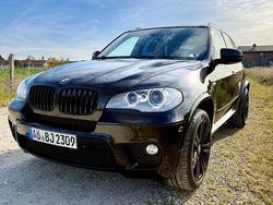Schwarz Gebraucht 2011 BMW X5 SUV | 22.450 €