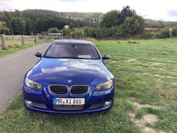 Blau Gebraucht 2009 BMW 330 Cabriolet Sport Line Cabrio | 11.000 € (Fairer Preis)