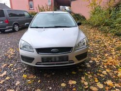 Silber Gebraucht 2006 Ford Focus Kleinwagen | 999 € (Guter Preis)