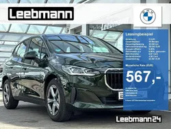 Sanremo green metallic Gebraucht 2024 BMW 218 Active Tourer Luxury Line Van / Kleinbus | 33.889 € (Guter Preis)