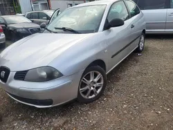 Silber Gebraucht 2005 Seat Ibiza Reference Limousine | 700 € (Superpreis)