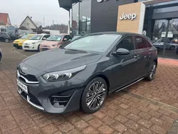 Grau Neu 2025 Kia Ceed GT GT-Line Limousine | 32.980 € (Fairer Preis)