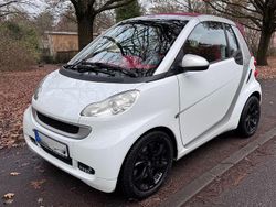 Weiß Gebraucht 2011 Smart ForTwo Cabrio Passion Cabrio | 6.350 € (Fairer Preis)