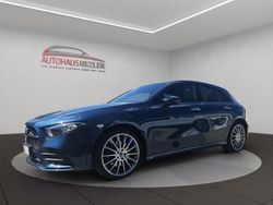 Blau Gebraucht 2022 Mercedes A250 AMG line Limousine | 25.990 € (Fairer Preis)