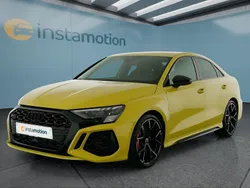 Gelb Gebraucht 2024 Audi RS3 Kleinwagen | 61.449 € (Fairer Preis)