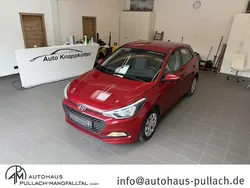 Weiß Gebraucht 2017 Hyundai i20 YES! Limousine | 12.890 € (Etwas zu teuer)