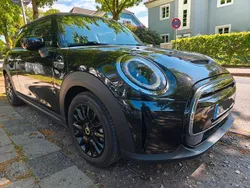 Schwarz Gebraucht 2023 Mini Cooper SE Kleinwagen | 19.499 € (Superpreis)