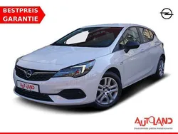 Weiß Gebraucht 2021 Opel Astra Edition Limousine | 14.950 € (Teuer)