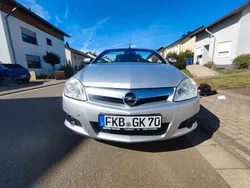 Silber Gebraucht 2006 Opel Tigra Cabrio | 2.690 € (Fairer Preis)
